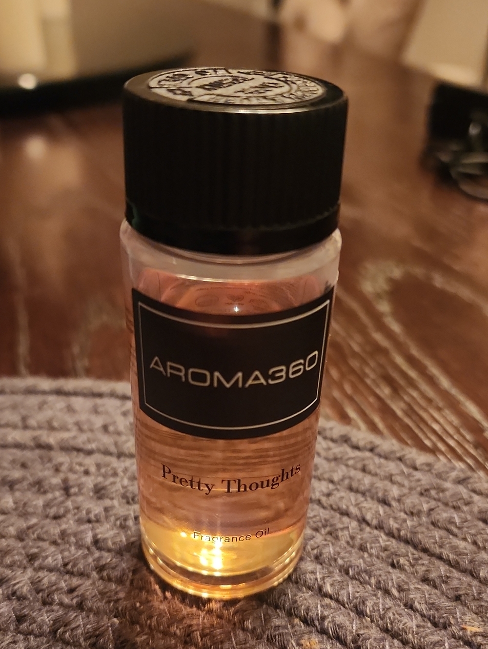 NWOT Pretty Thoughts Fragrance Oil - Amber